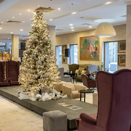 Palisad ホテル 4*